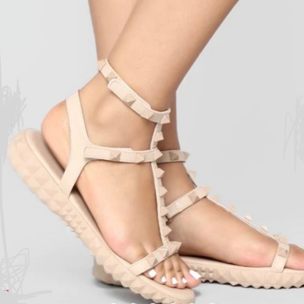 Fashion nova sandals